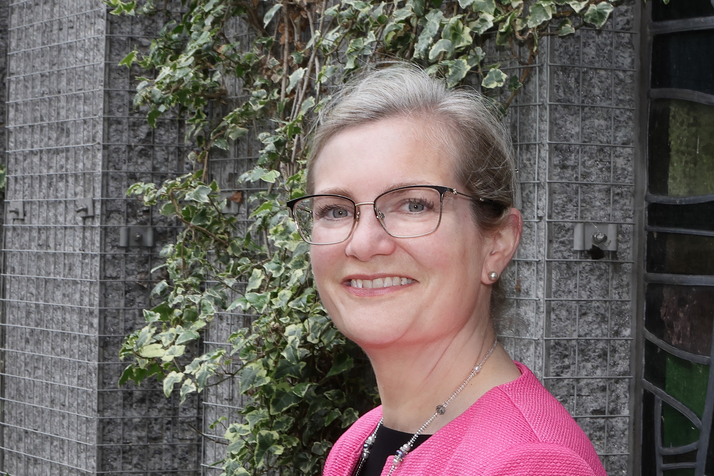 Judith Hunter.jpg